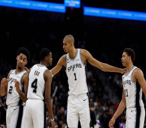 人民日报客,户端专访王,曦雨,问鼎娱乐,问鼎娱乐平台,问鼎娱乐官网