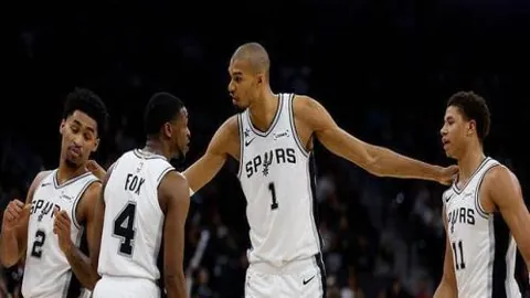 人民日报客户端专访王曦雨：赛场拼搏每一刻备受关注